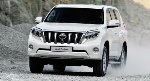 2014-Toyota-Land-Cruiser-Prado-31